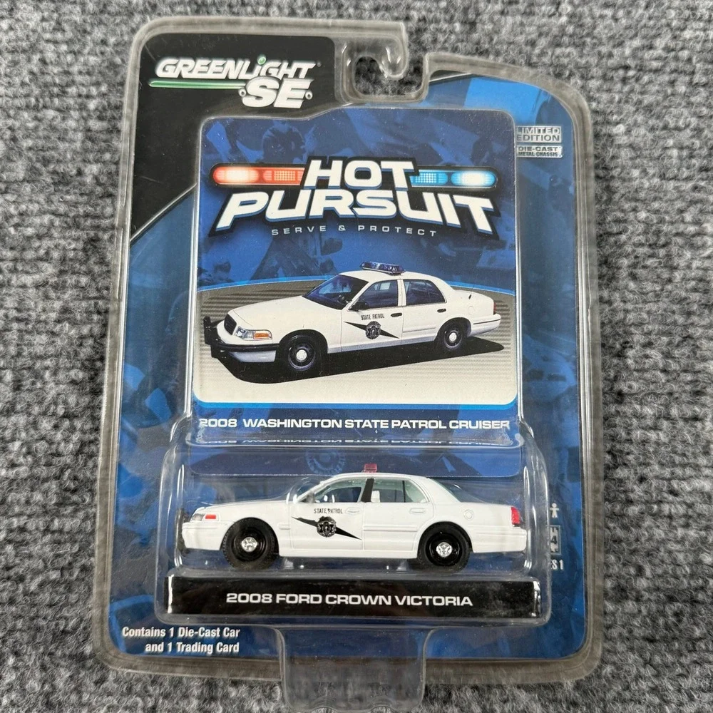 Hot Pursuit Washington State Police 2008 Ford Crown Victoria Series 1 New